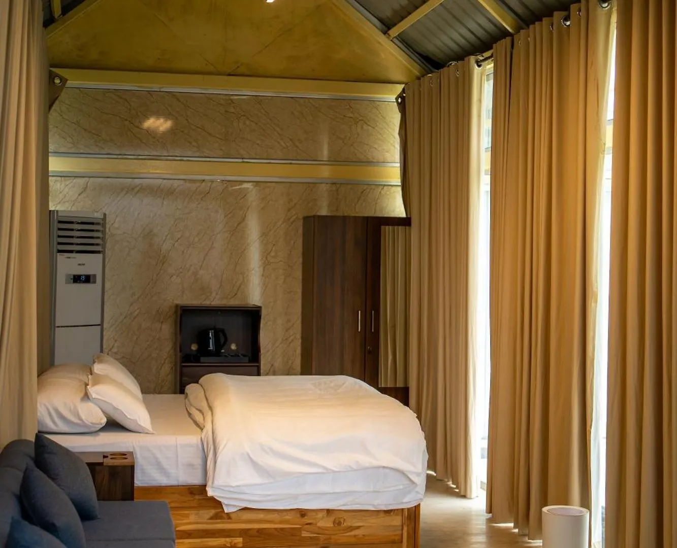 Yanai At Anai - Private Pool & Private Cook Villa Varagampadi