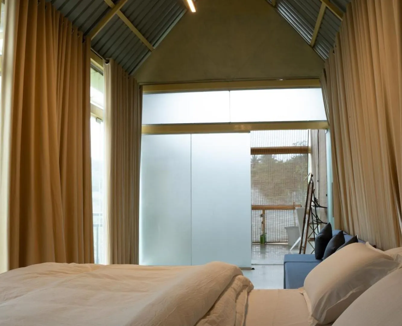Yanai At Anai - Private Pool & Private Cook Villa Varagampadi Hindistan
