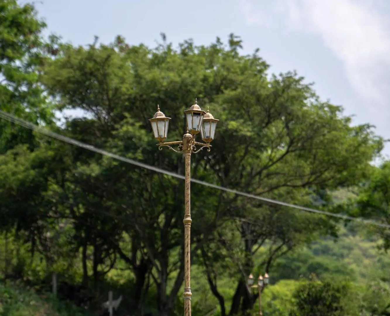 Yanai At Anai - Private Pool & Private Cook Villa Varagampadi Hindistan